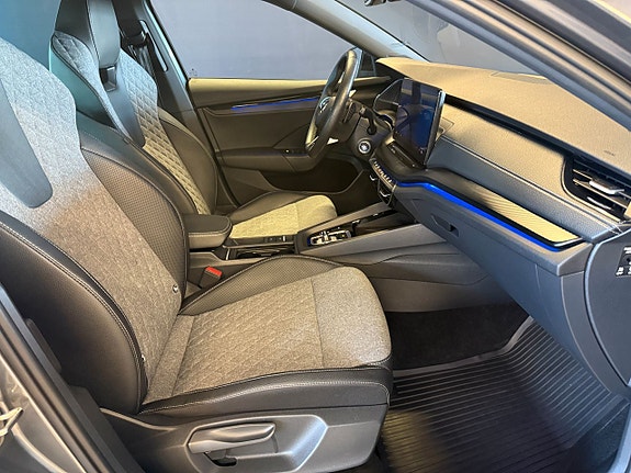 Skoda Octavia 8 of 23
