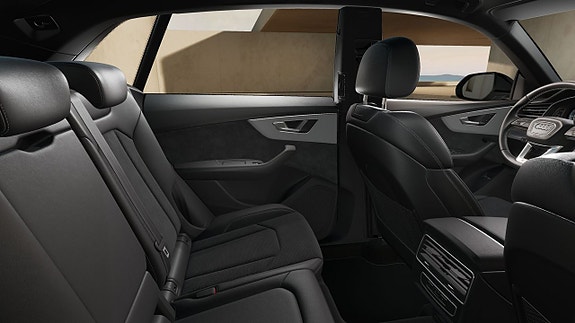 Audi Q8 11 of 11