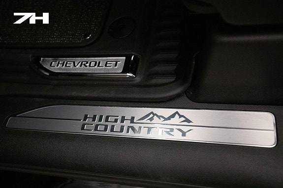 Chevrolet Silverado 1500 16 of 30