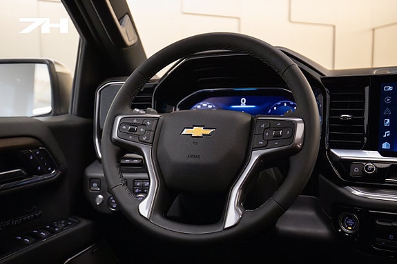 Chevrolet Silverado 1500 30 of 30