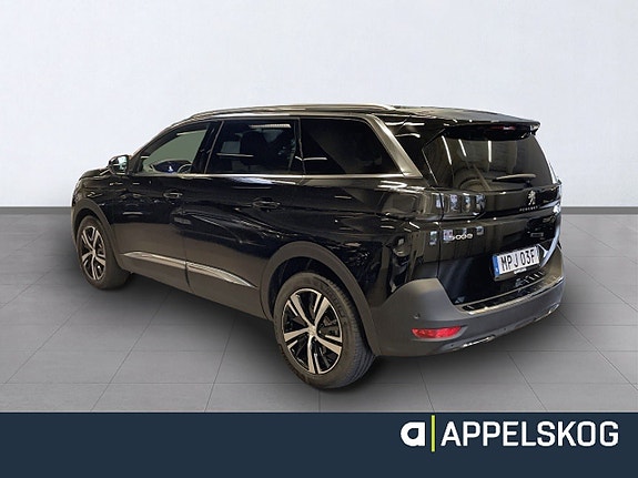Peugeot 5008 7 of 11