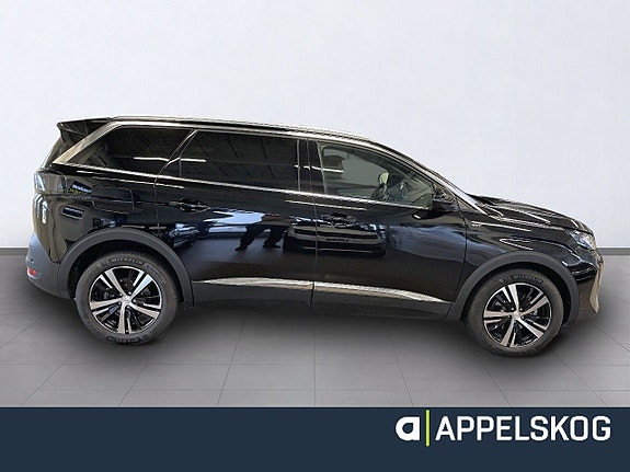 Peugeot 5008 4 of 5