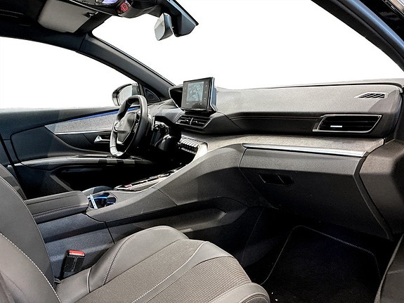 Peugeot 5008 13 of 21