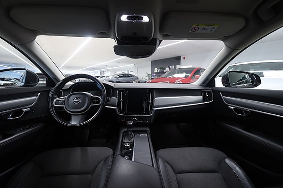Volvo V90 11 of 21