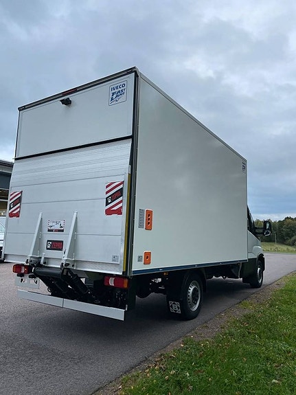 Iveco Daily 2 of 3
