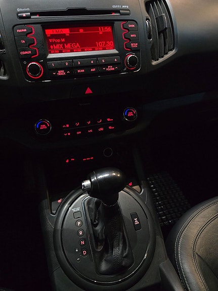 Kia Sportage 10 of 14