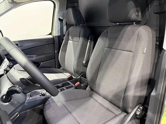 Volkswagen Caddy Maxi 8 of 13