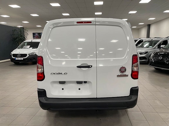 Fiat Doblo 4 of 5