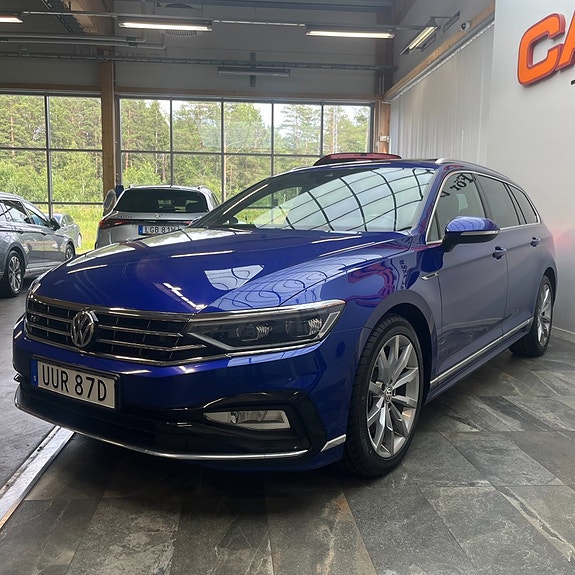 Volkswagen Passat 5 of 13