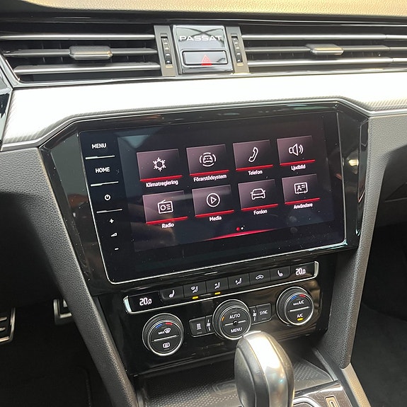 Volkswagen Passat 13 of 13