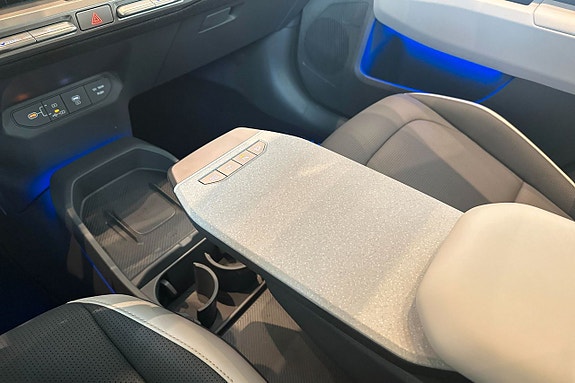 Kia EV3 15 of 20