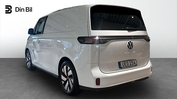 Volkswagen ID. Buzz 3 of 5