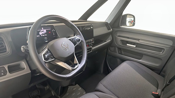 Volkswagen ID. Buzz 7 of 14