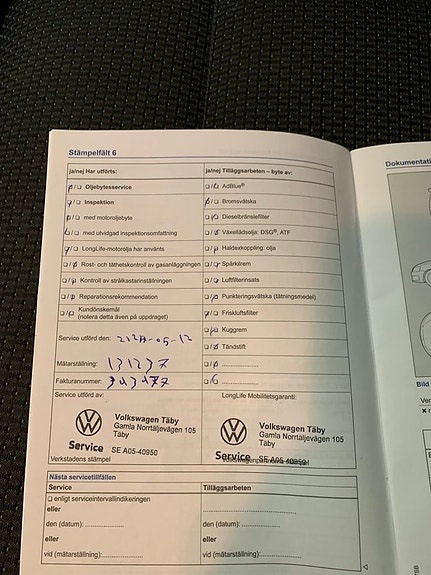Volkswagen Touran 21 of 28