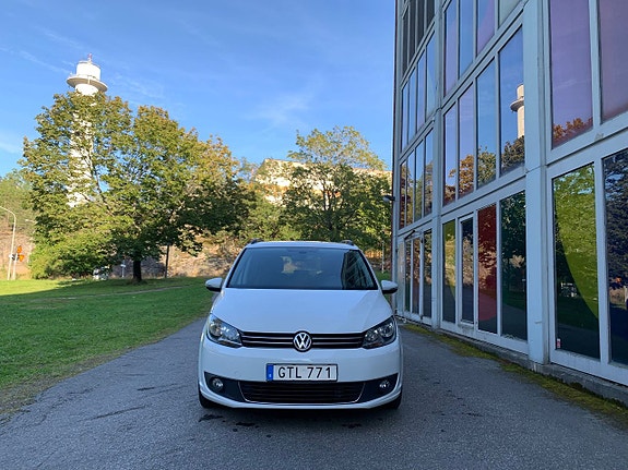 Volkswagen Touran 26 of 28