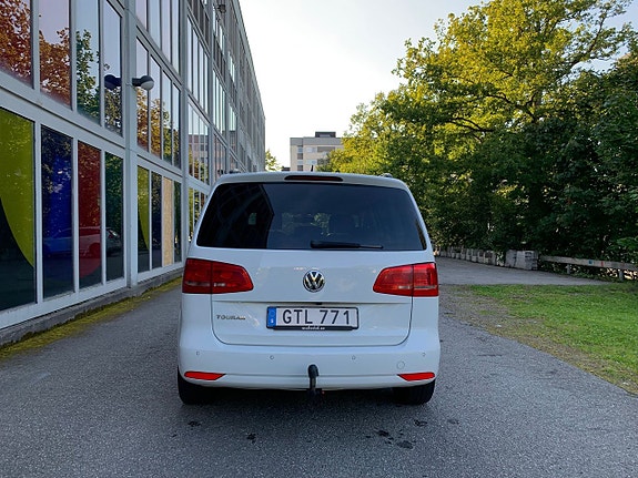 Volkswagen Touran 27 of 28