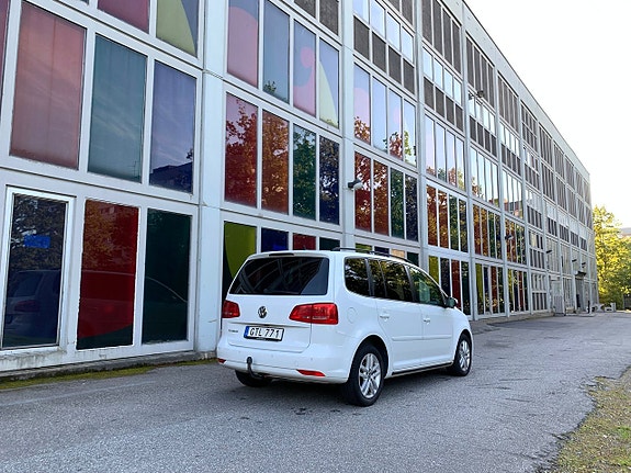Volkswagen Touran 24 of 28