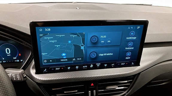 Ford Kuga 12 of 13