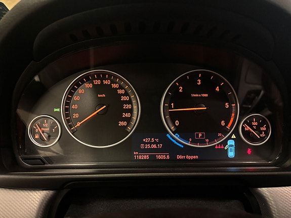 BMW 520 9 of 13