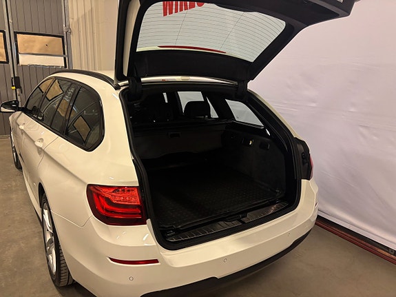 BMW 520 11 of 13