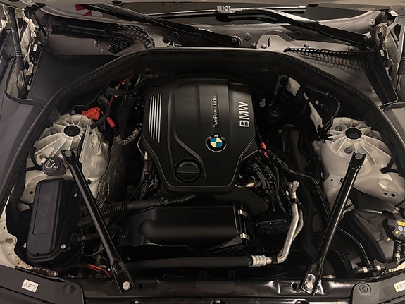 BMW 520 10 of 13