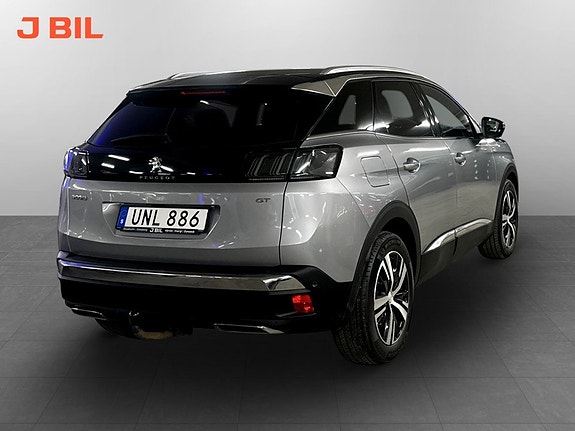 Peugeot 3008 3 of 5