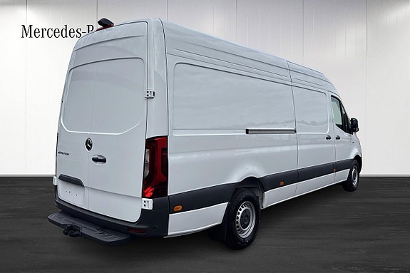 Mercedes-Benz eSprinter 420 3 of 5