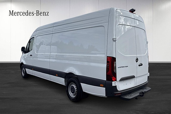 Mercedes-Benz eSprinter 420 4 of 5