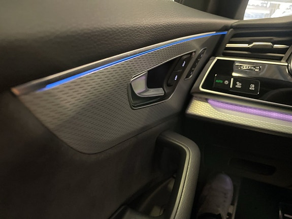 Audi Q8 28 of 30