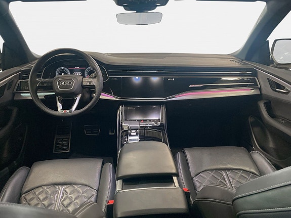 Audi Q8 21 of 30