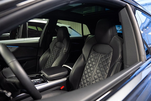 Audi Q8 17 of 30