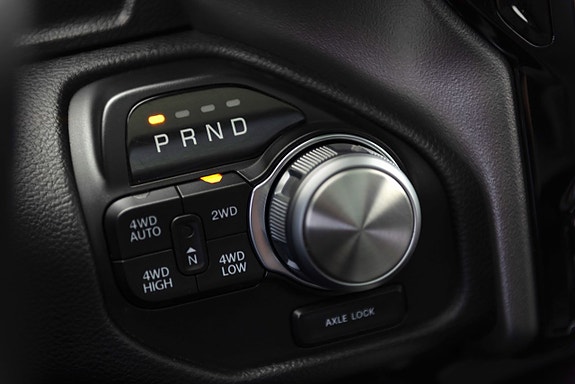 Dodge RAM 1500 13 of 21
