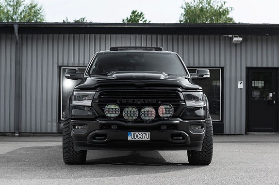 Dodge RAM 1500 4 of 5