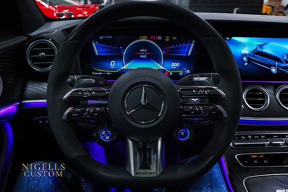 Mercedes-Benz E63 18 of 24