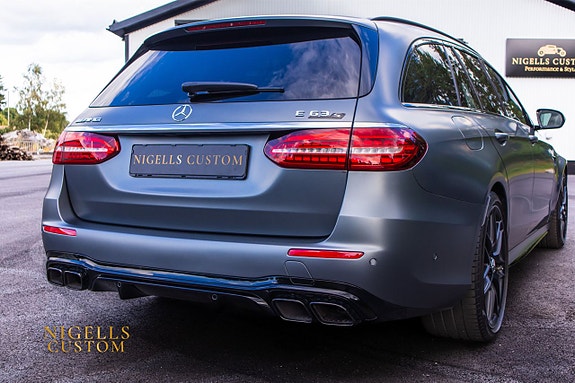 Mercedes-Benz E63 10 of 24