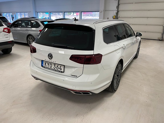 Volkswagen Passat 5 of 5
