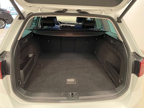 Volkswagen Passat 6 of 9