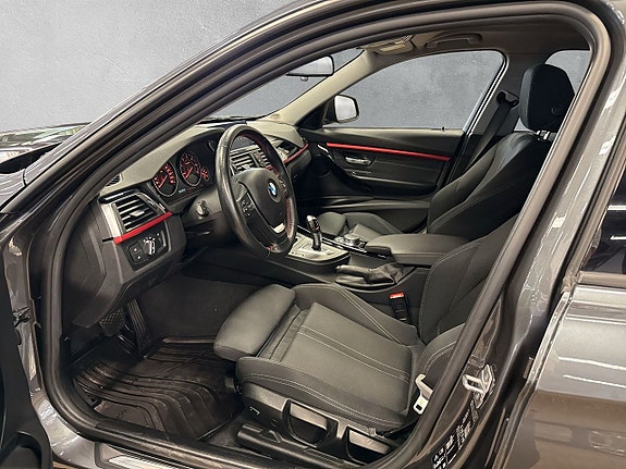BMW 320d 12 of 27