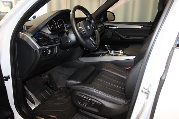 BMW X5 15 of 25