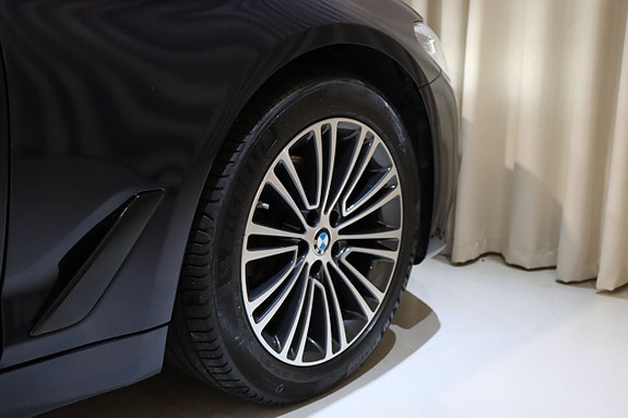 BMW 520 13 of 27