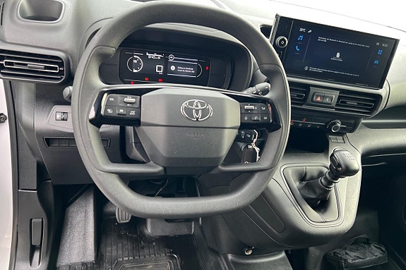 Toyota Proace City 11 of 28