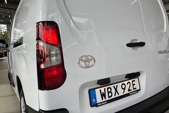 Toyota Proace City 24 of 28