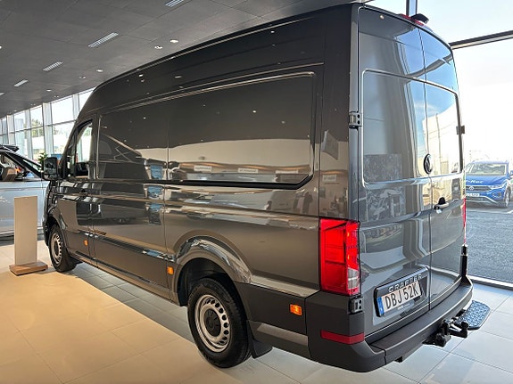 Volkswagen Crafter 6 of 9