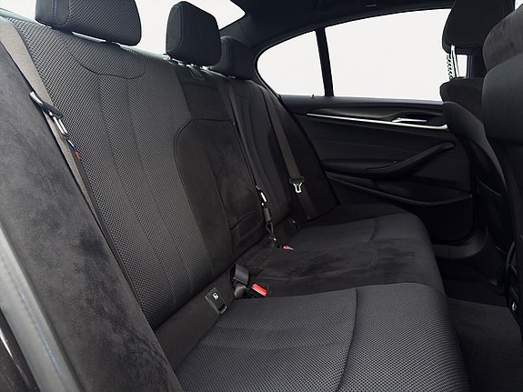 BMW 520 18 of 23
