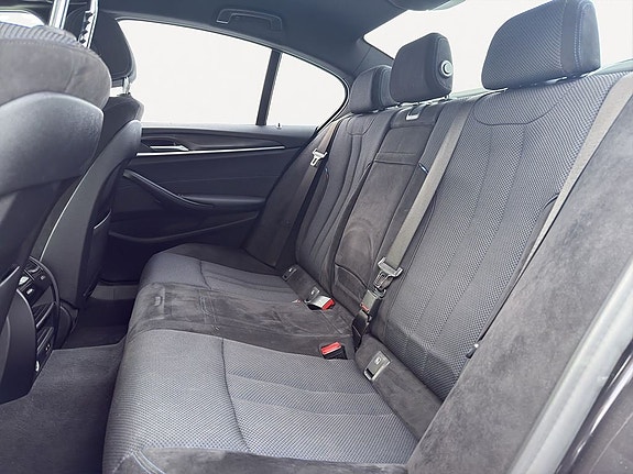 BMW 520 17 of 23