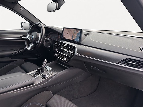BMW 520 16 of 23
