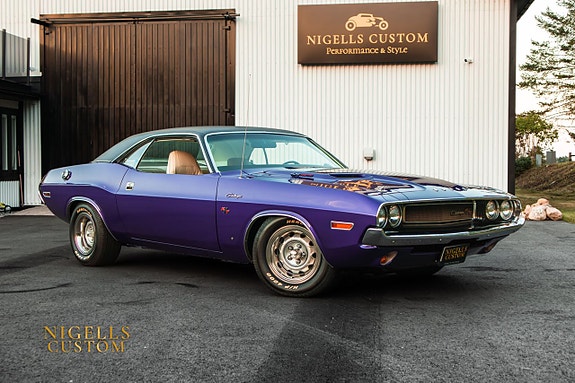 Dodge Challenger 15 of 27