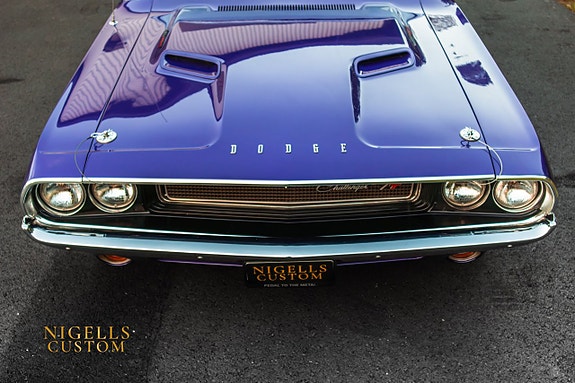 Dodge Challenger 19 of 27