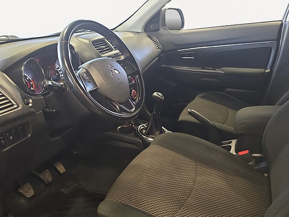 Mitsubishi ASX 12 of 13