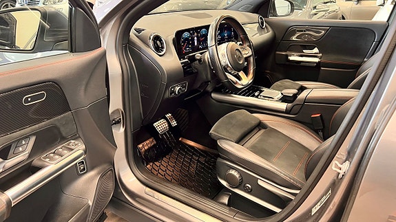 Mercedes-Benz GLA200 d 12 of 22